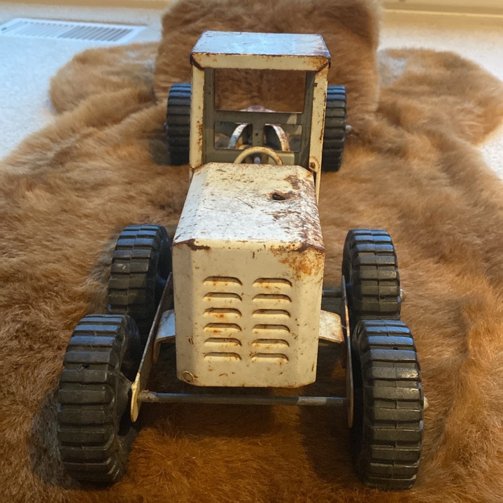Antique Structo Construction Co Tractor. Nearly 100 Years Old!